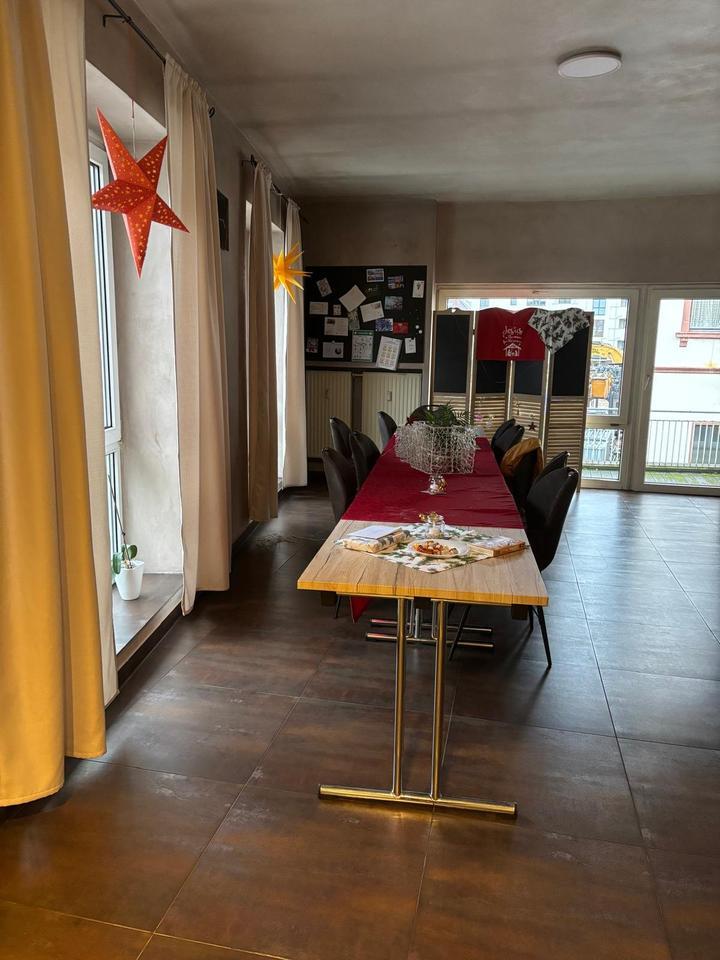 Büro Laden in Osthofen zu vermieten PROVISIONSFREI