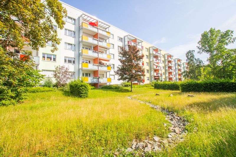 Wohnung zum Mieten in Halle (Saale) 315 € 50.74 m²