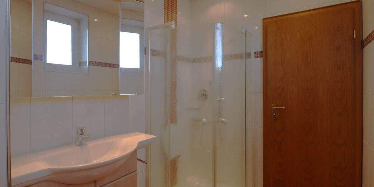 Terrassenwohnung Bünde Spradow - 3 Zimmer, 107 m&sup2;, 138.000&euro; | Angebot:25865387