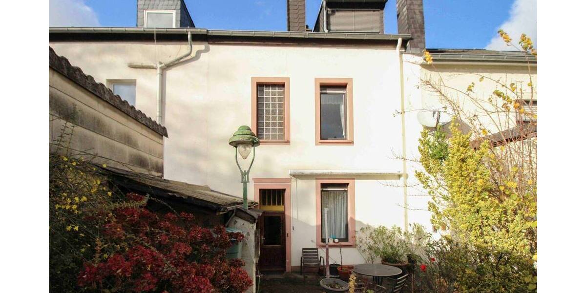 Einfamilienhaus Trier Trier-Ost - 7 Zimmer, 275.000&euro; | Angebot:26391061