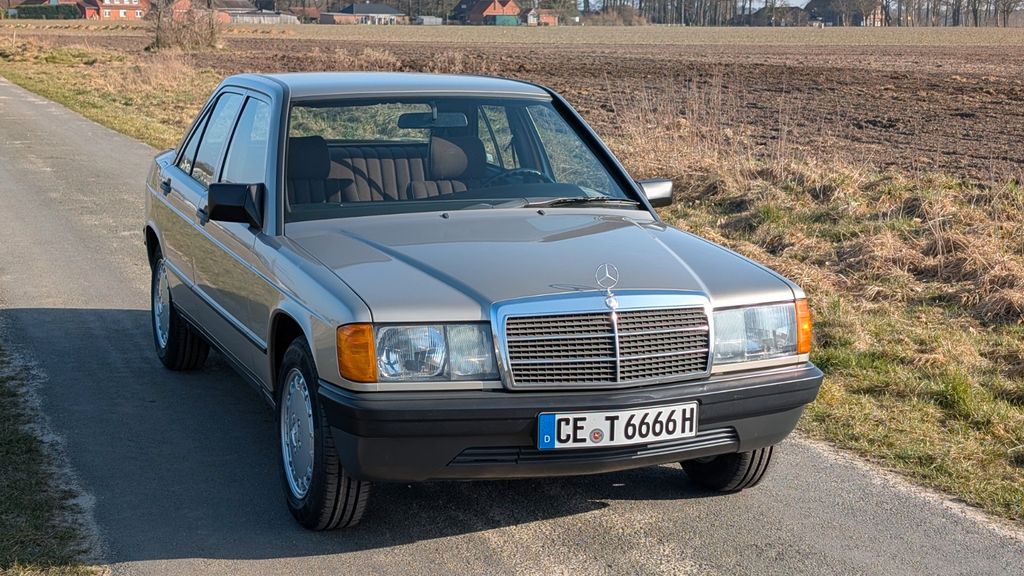 Mercedes-Benz 190 30.998 km 15.950 &euro; Celle 29223