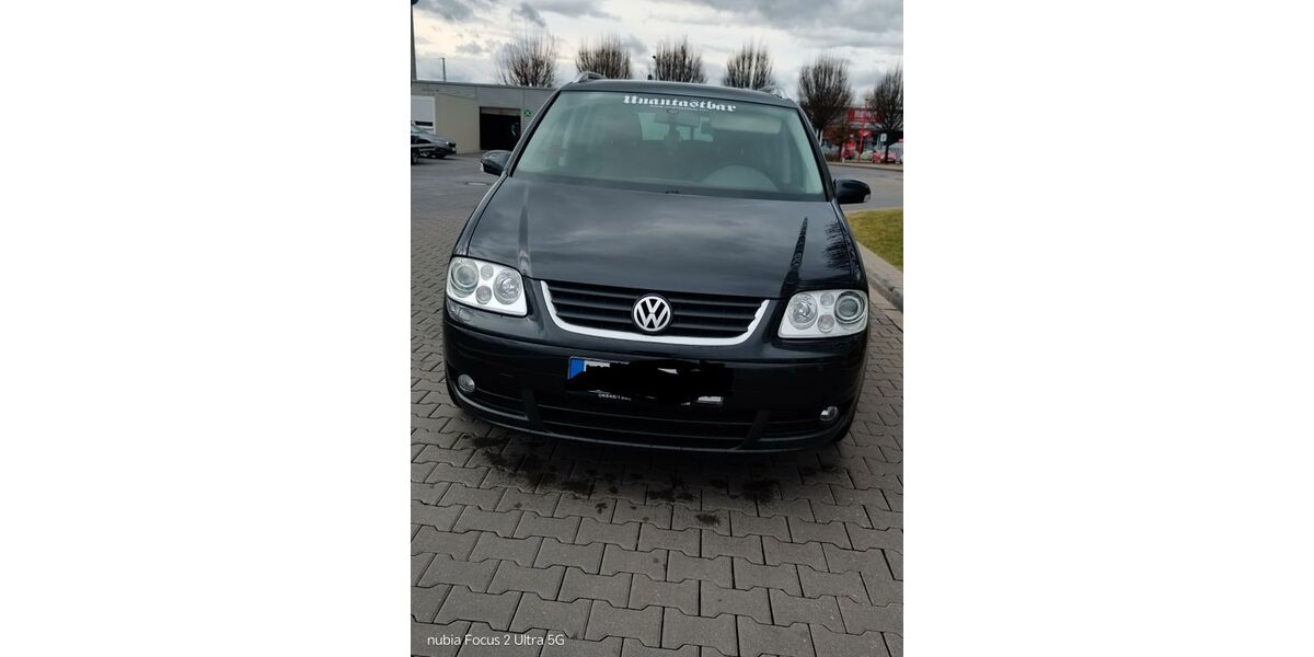 VW Touran 246.000 km 2.800 &euro; Oberickelsheim 97258
