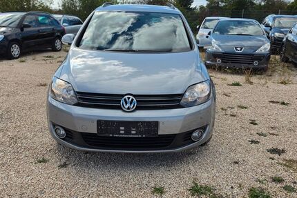 VW Golf 141.136 km 2.999 &euro; Neusitz 91616