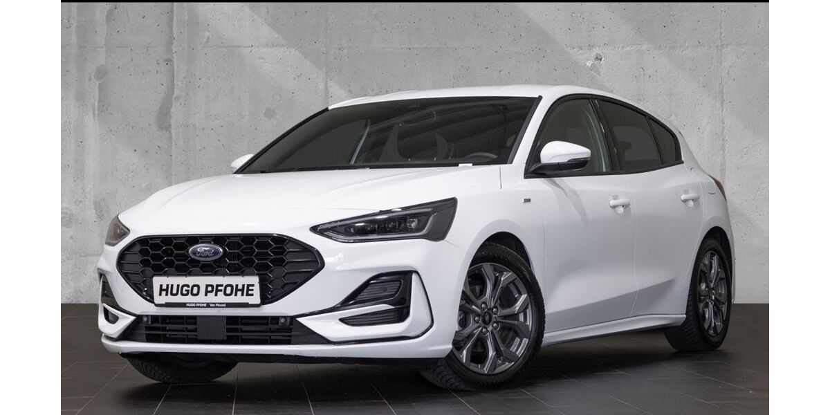 Ford Focus 25.398 km 23.550 &euro; Hamburg 22335