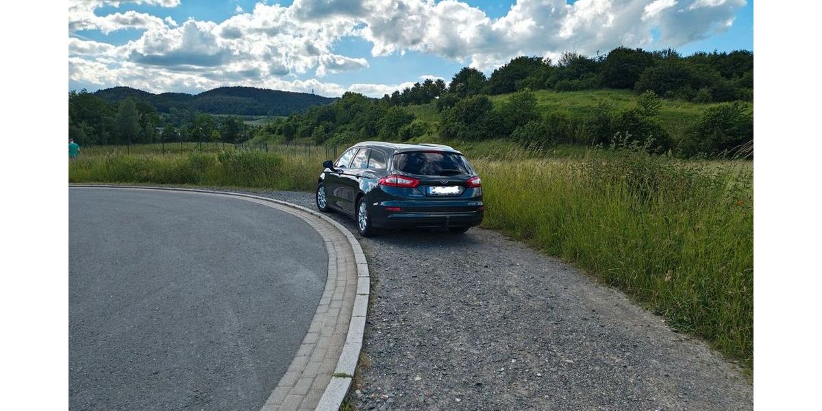 Ford Mondeo 167.000 km 8.900 &euro; Jena 07745