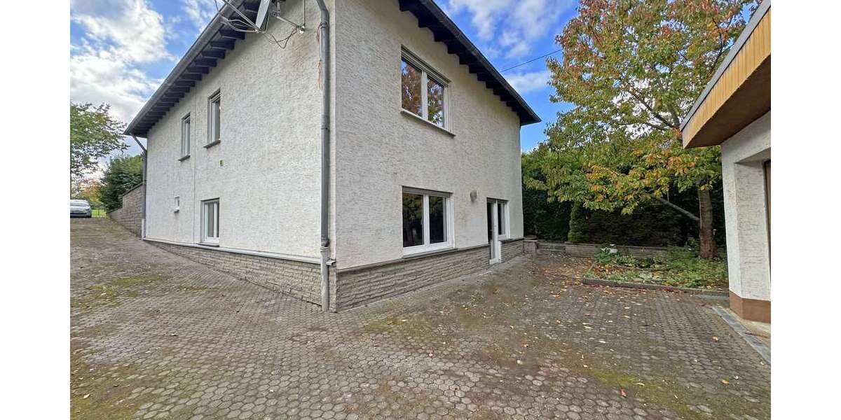 Einfamilienhaus Kruft - 5 Zimmer, 211 m&sup2;, 385.000&euro; | Angebot:24599953