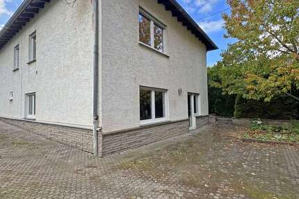 Haus Kruft - 5 Zimmer, 211 m&sup2;, 385.000&euro; | Angebot:24599953