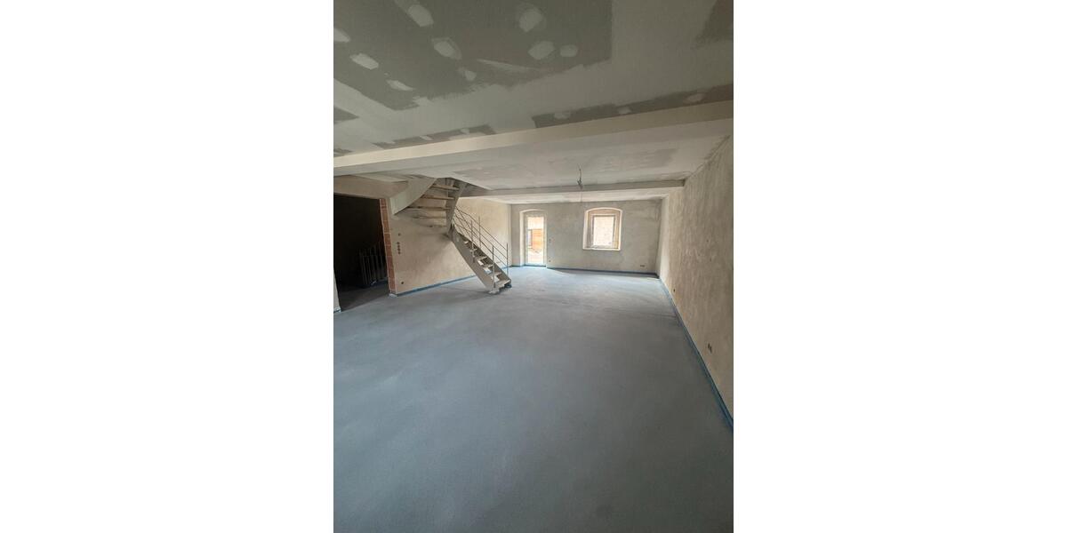 Maisonettenwohnung Windischeschenbach - 3 Zimmer, 99 m&sup2;, 990&euro; | Angebot:26300294