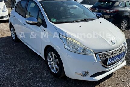 Peugeot 208 180.000 km 5.000 &euro; Ettenheim 77955