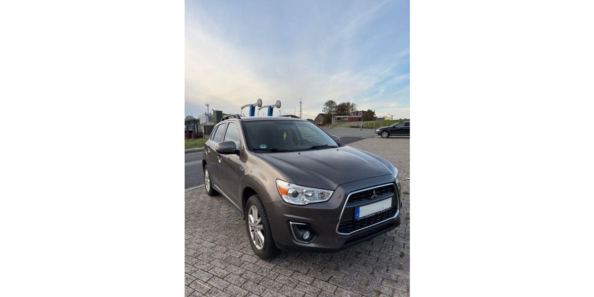 Mitsubishi ASX 179.000 km 7.400 &euro; Hinte 26759