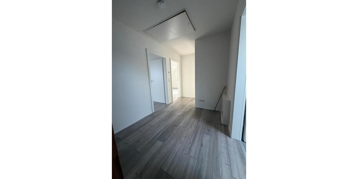 Doppelhaushälfte Großenwiehe - 4 Zimmer, 120 m&sup2;, 1.380&euro; | Angebot:26380936