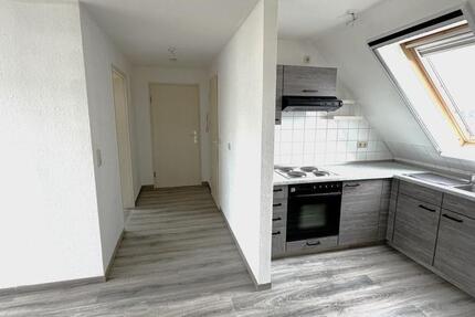 Sonnige 2-Raum-Dachgeschosswohnung in Barth 2 zimmer