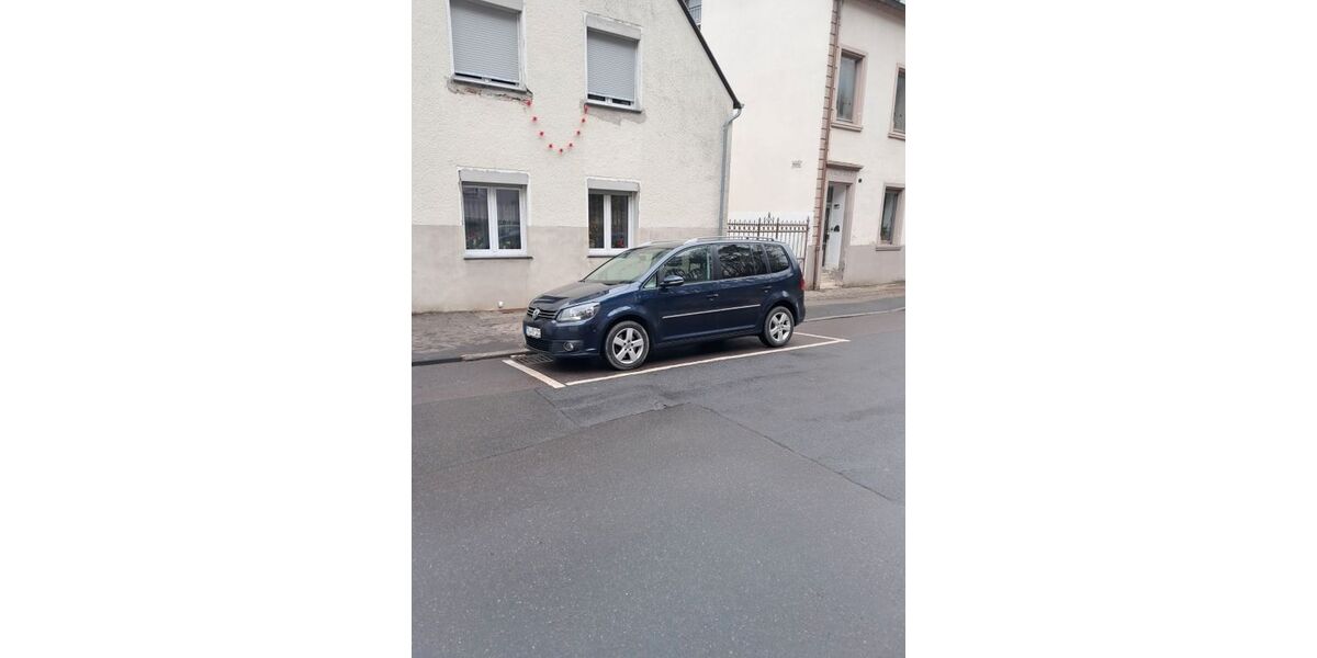 VW Touran 222.000 km 8.400 &euro; Trier 54293
