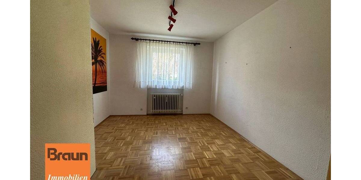 Etagenwohnung Villingen-Schwenningen Schwenningen - 3 Zimmer, 82 m&sup2;, 160.000&euro; | Angebot:26344547