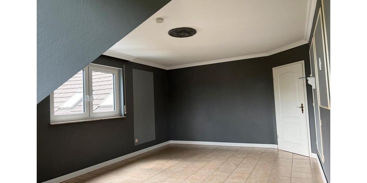 Dachgeschoßwohnung Bitburg - 3 Zimmer, 99 m&sup2;, 950&euro; | Angebot:26420941