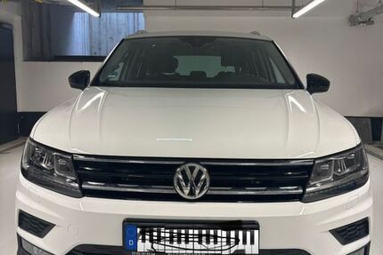 VW Tiguan 59.000 km 23.990 &euro; München 81249