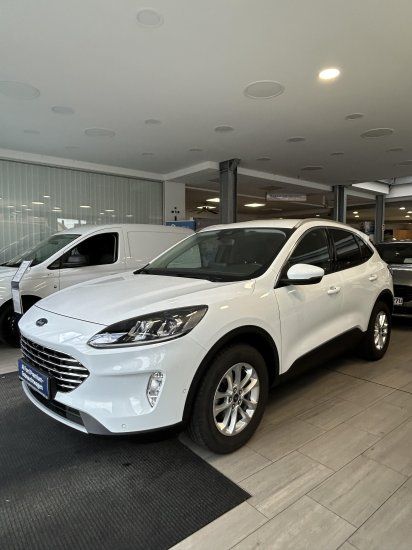 Ford Kuga 39.500 km 18.980 &euro; Nabburg 92507