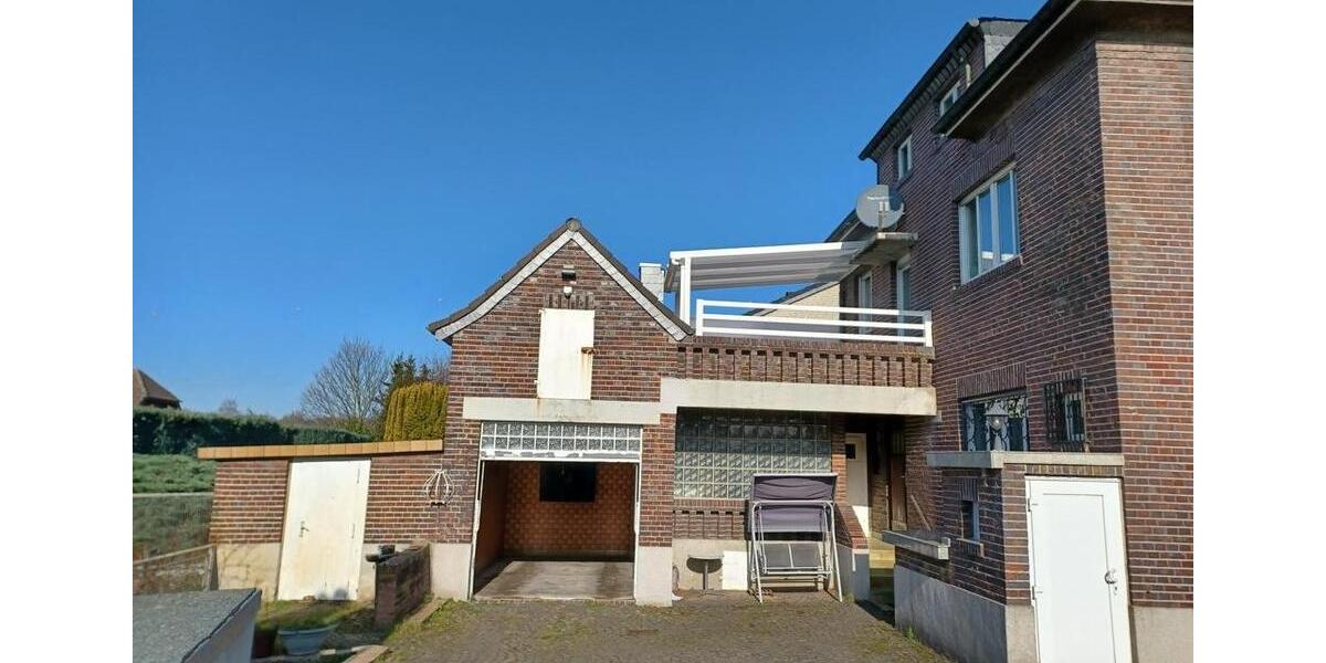 Einfamilienhaus Hückelhoven - 9 Zimmer, 220 m&sup2;, 399.000&euro; | Angebot:26002960