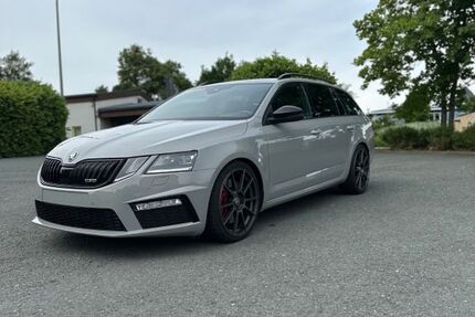 Skoda Octavia 104.000 km 18.999 &euro; Naila 95119