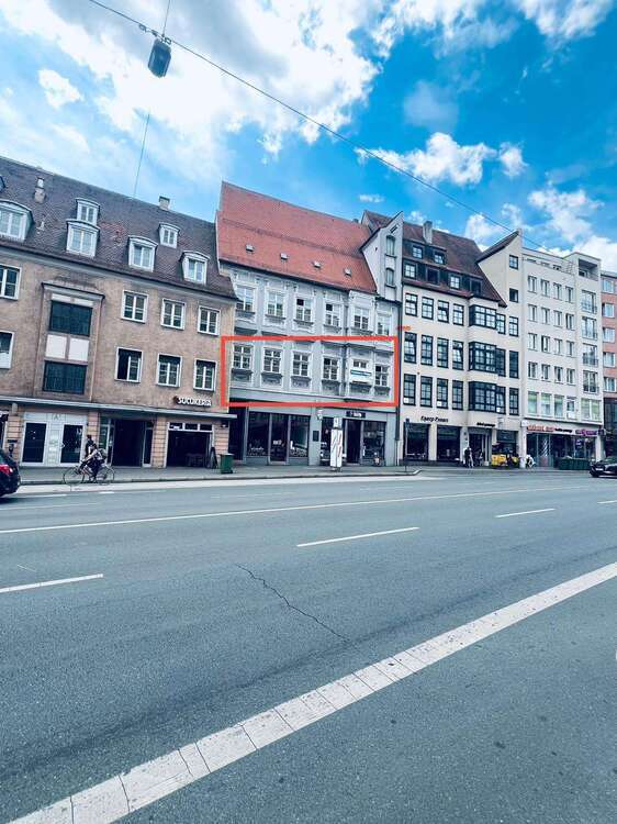 Büro in Augsburg 2.500 € 230 m²