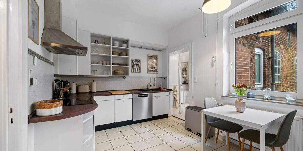 Mehrfamilienhaus, Wohnhaus Hohenwestedt - 8 Zimmer, 221 m&sup2;, 289.000&euro; | Angebot:25777887