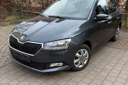 Skoda Fabia 61.800 km 8.180 &euro; Schönefeld 12529