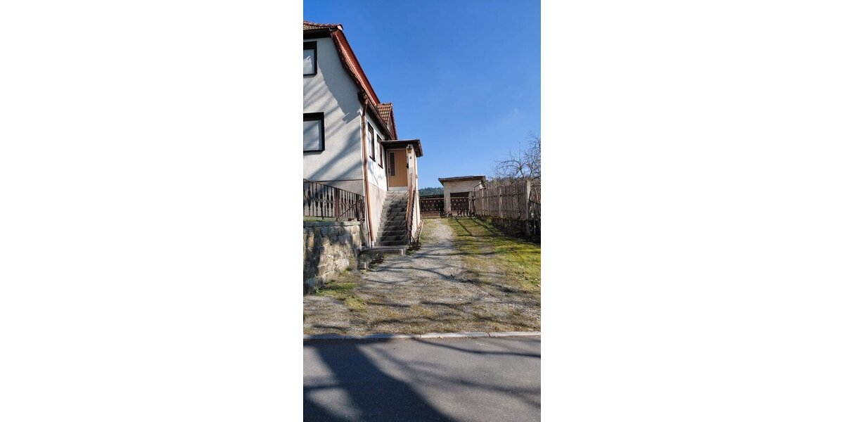 Schleusingen-OT, EFH + Scheune - Einfamilienhaus Schleusingen Erlau | Angebot:25344064