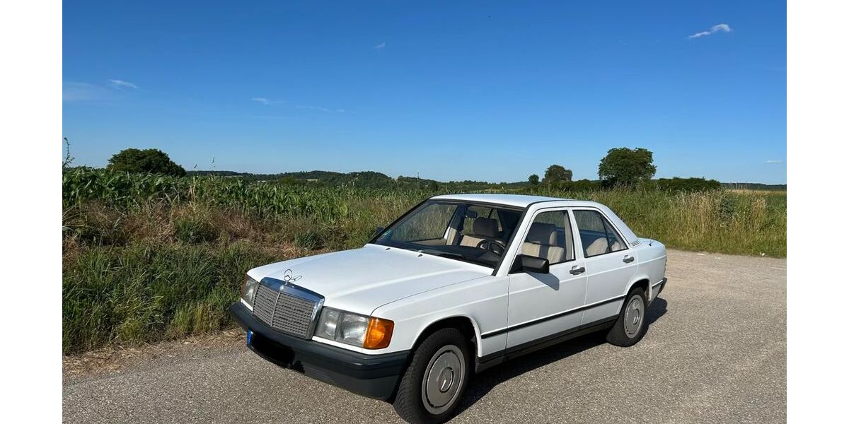Mercedes-Benz 190 286.555 km 3.999 &euro; Heilbronn 74074