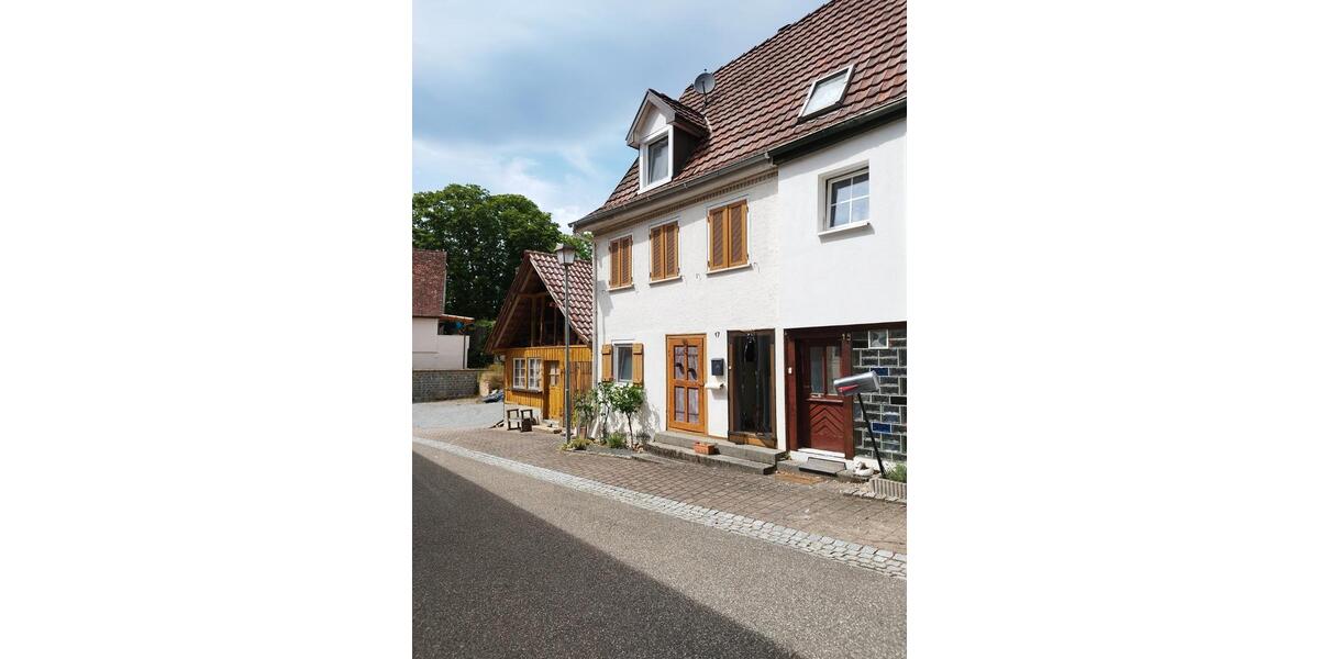 Doppelhaushälfte Forchtenberg - 4 Zimmer, 80 m&sup2;, 73.000&euro; | Angebot:27000069