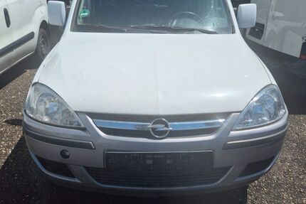 Opel Combo 186.000 km 1.980 &euro; Ebersbach 73061