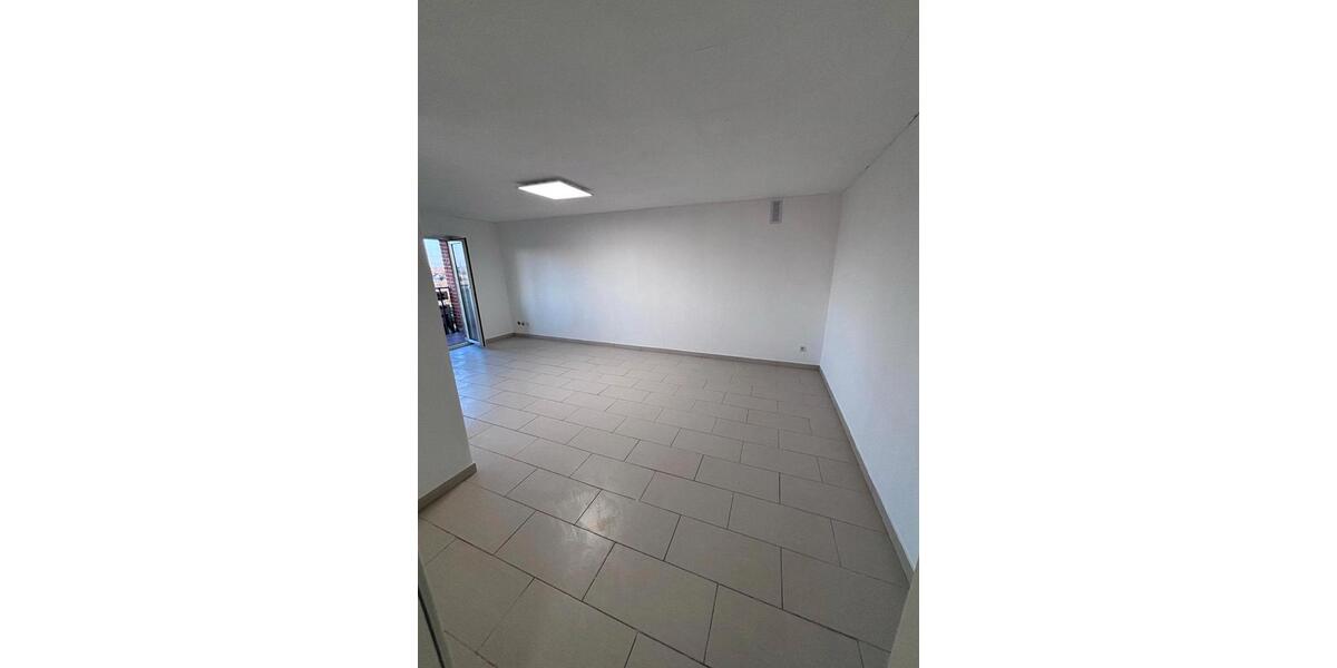 Etagenwohnung Grevenbroich Neuenhausen - 2 Zimmer, 63 m&sup2;, 800&euro; | Angebot:26408148