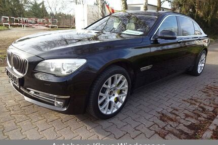 BMW 750