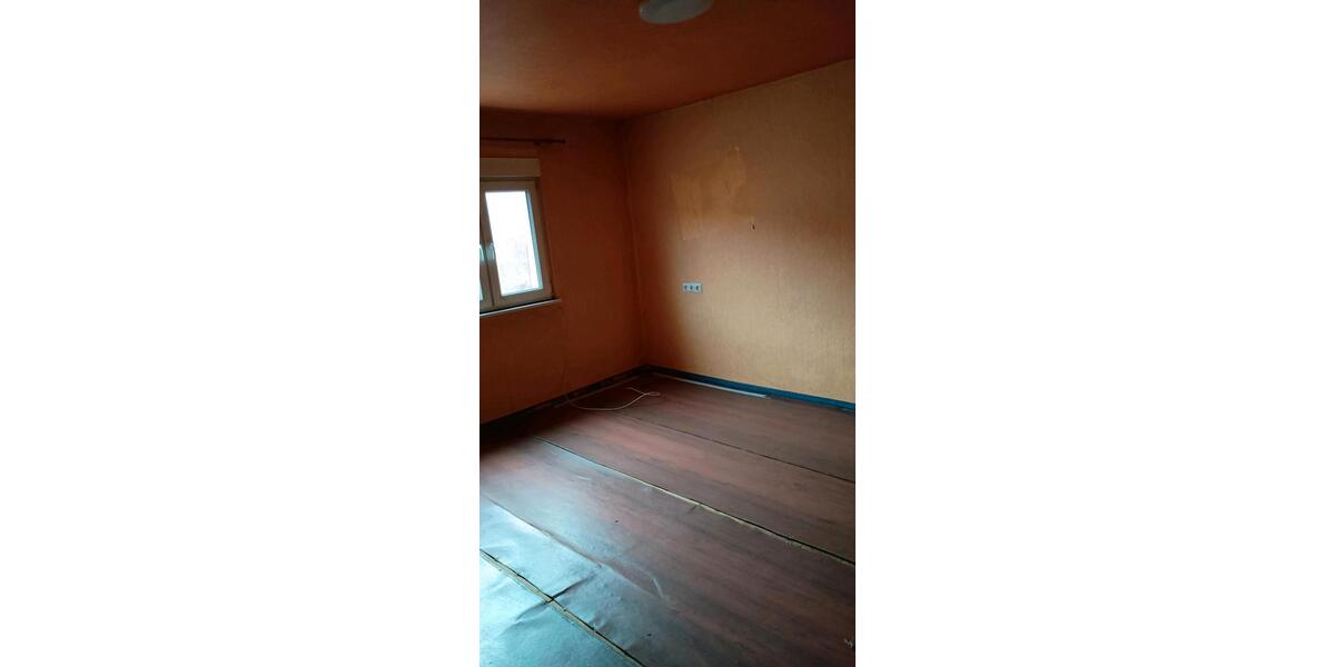 Einfamilienhaus Artern - 6 Zimmer, 120 m&sup2;, 600&euro; | Angebot:26404817