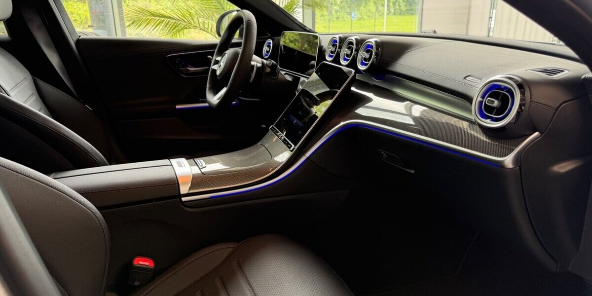 Mercedes-Benz C 220 T d 4Matic AMG+Burmester+PANO+Sitzklima AMG 6.000 km 61.890 &euro; Westendorf 86707