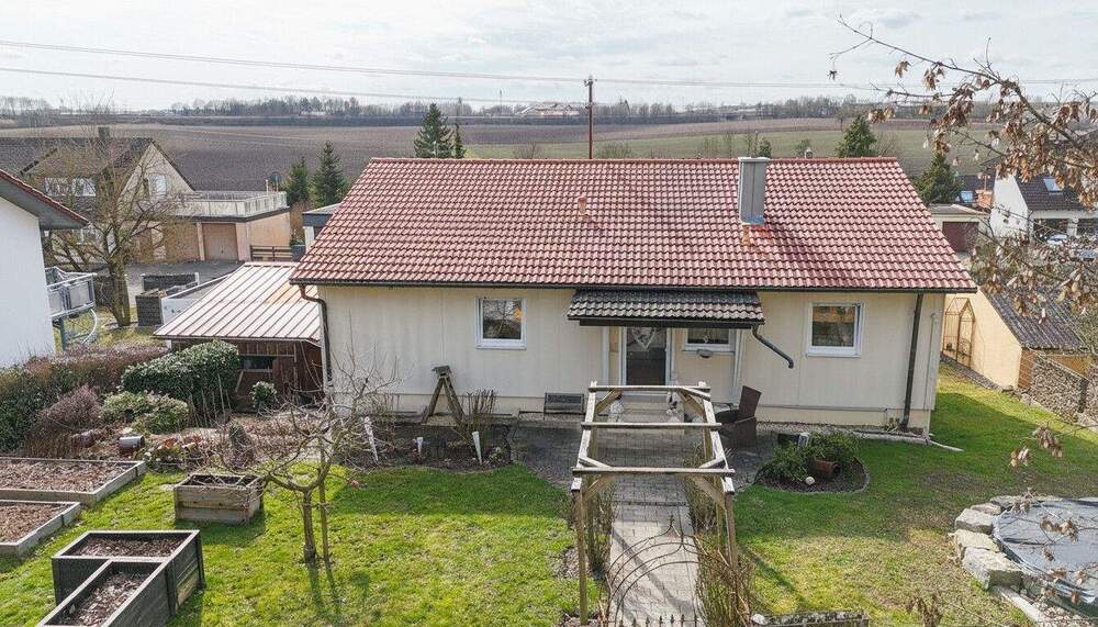 Einfamilienhaus Satteldorf / Gröningen Gröningen - 6 Zimmer, 170 m&sup2;, 459.000&euro; | Angebot:25897584