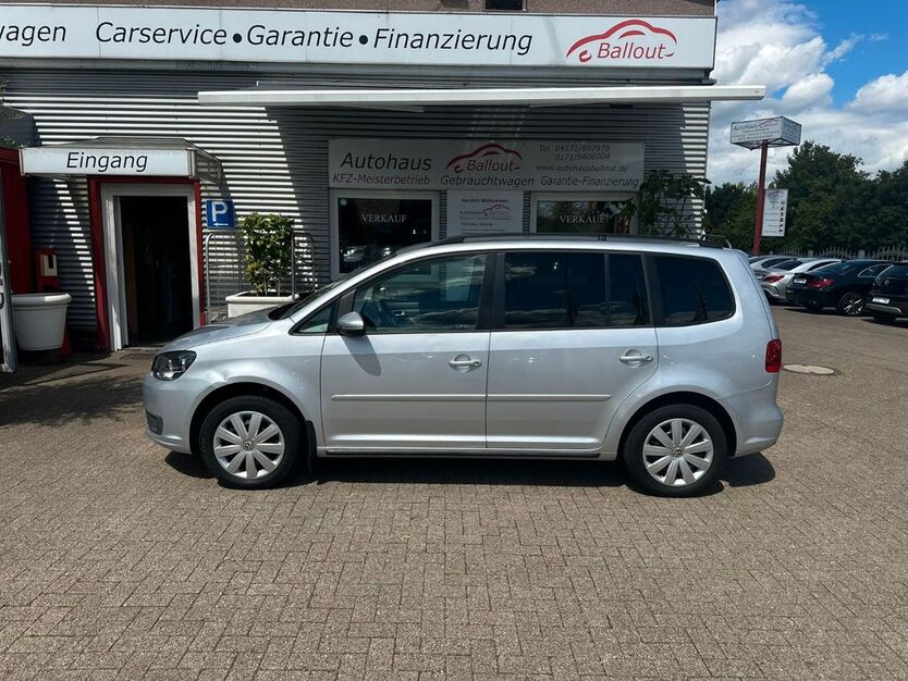 VW Touran 186.000 km 4.950 € Winsen (Luhe). 21423