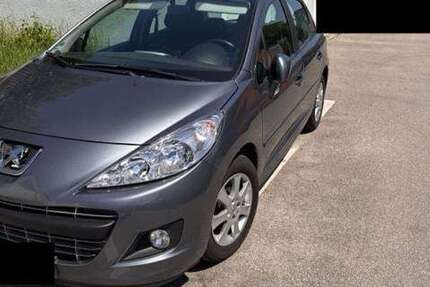 Peugeot 207 164.000 km 4.800 &euro; Fürstenfeldbruck, GKSt 82256