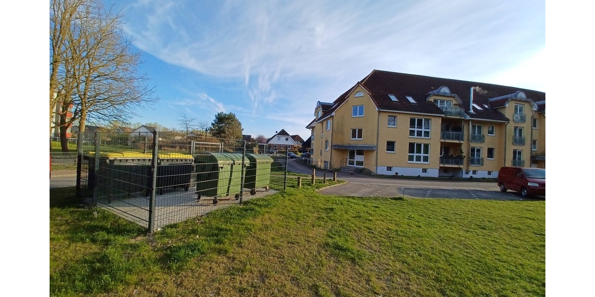 2-Zimmer-Wohnung ETW Baujahr 1996 - Balkon - Eigenland - Stellplatz - Gemeinschaftsräume - ruhig - Etagenwohnung Selmsdorf | Angebot:26073437