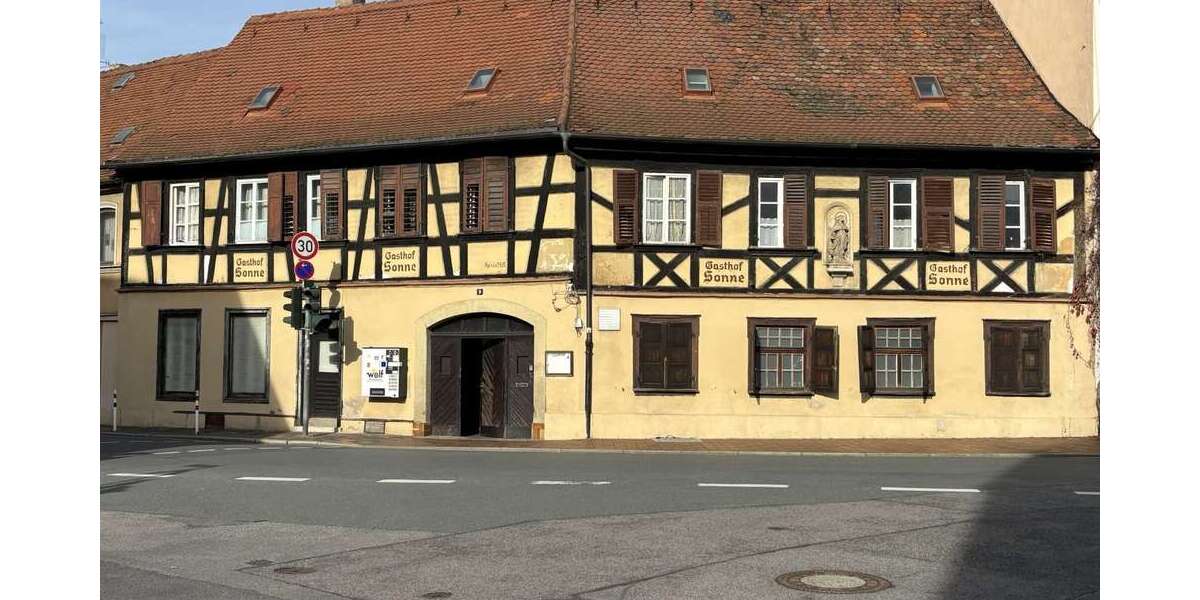 Einfamilienhaus Bamberg Gereuth - 17 Zimmer, 522 m&sup2;, 595.000&euro; | Angebot:25443492
