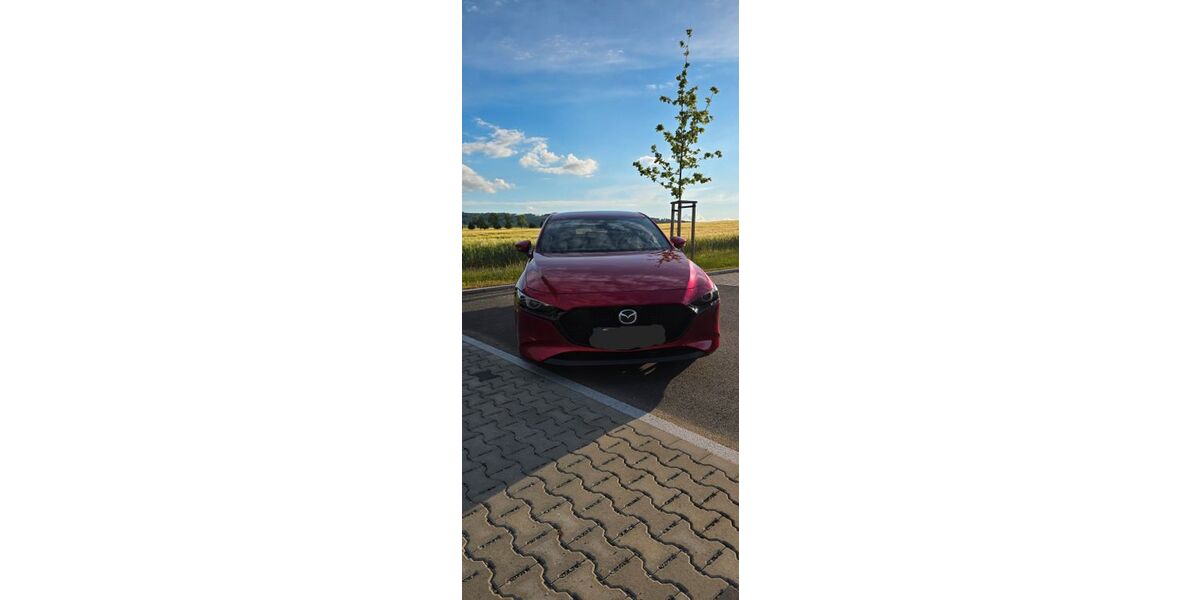 Mazda 3 32.000 km 20.700 &euro; Sohland a. d. Spree 02689