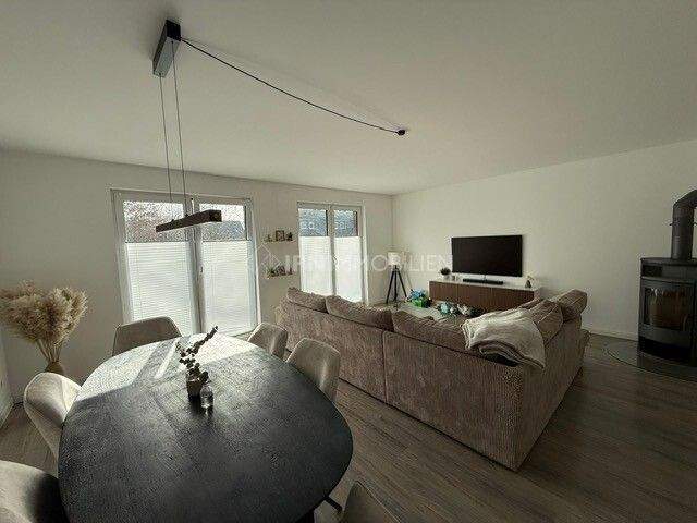 Reihenmittelhaus Rostock Nienhagen - 4 Zimmer, 134 m&sup2;, 1.650&euro; | Angebot:25475997