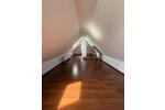 Dachgeschoßwohnung Frankfurt am Main Sindlingen - 2.5 Zimmer, 60 m&sup2;, 1.200&euro; | Angebot:26640404