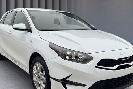 Kia ceed / Ceed 5.500 km 19.990 € Schönebeck (Elbe) 39218