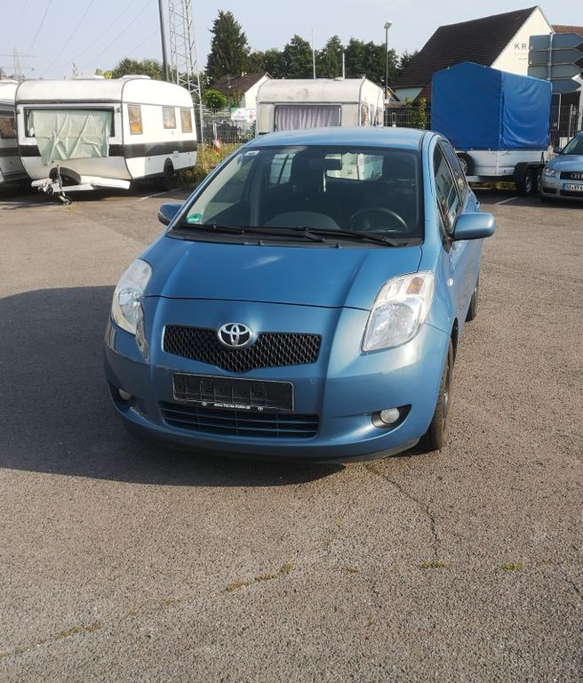 Yaris