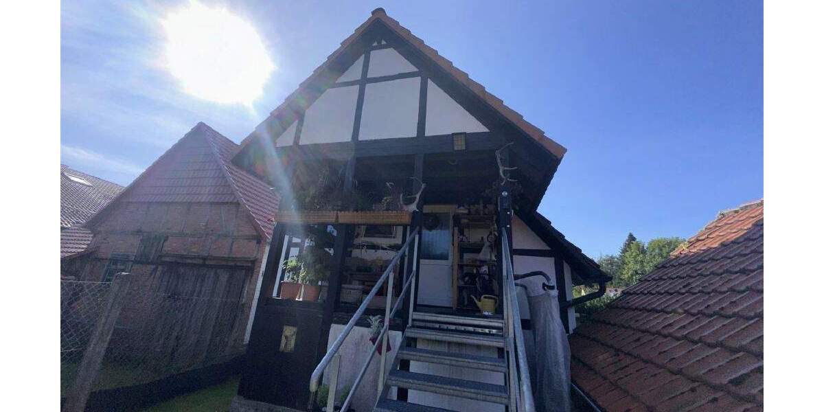 Mehrfamilienhaus, Wohnhaus Friedland Lichtenhagen - 8 Zimmer, 222 m&sup2;, 235.000&euro; | Angebot:25313840