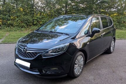 Opel Zafira Tourer 105.000 km 10.100 € Stuttgart 70469