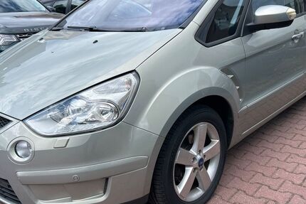 Ford S-Max 239.000 km 3.100 &euro; zwickau 08064