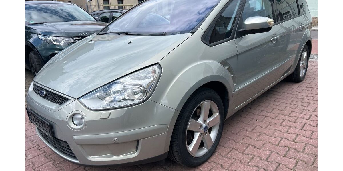 Ford S-Max 239.000 km 3.100 &euro; zwickau 08064