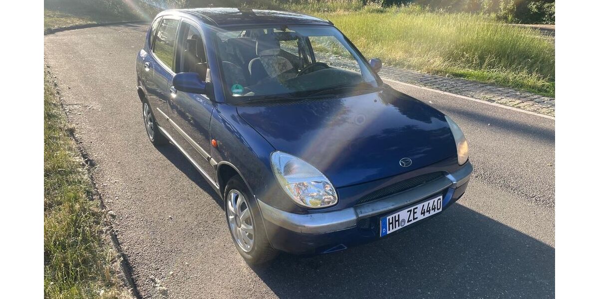 Daihatsu Sirion 85.000 km 2.500 &euro; Hamburg 21109