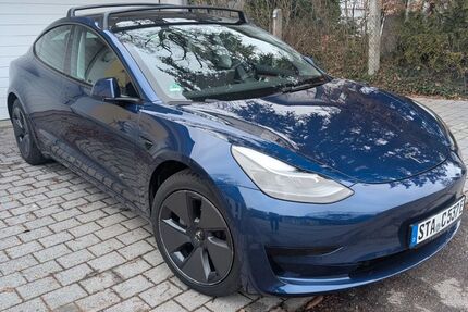 Tesla Model 3 40.239 km 27.500 &euro; München 80333